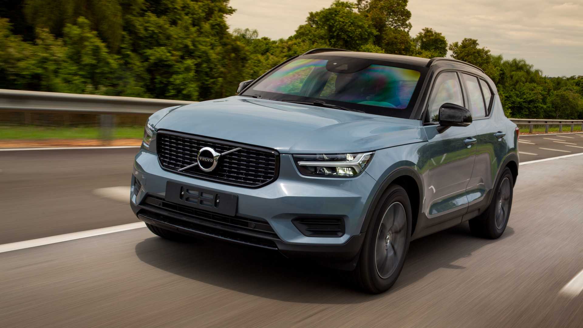 SUVs premium em agosto: Volvo XC60 alcança recorde de vendas.