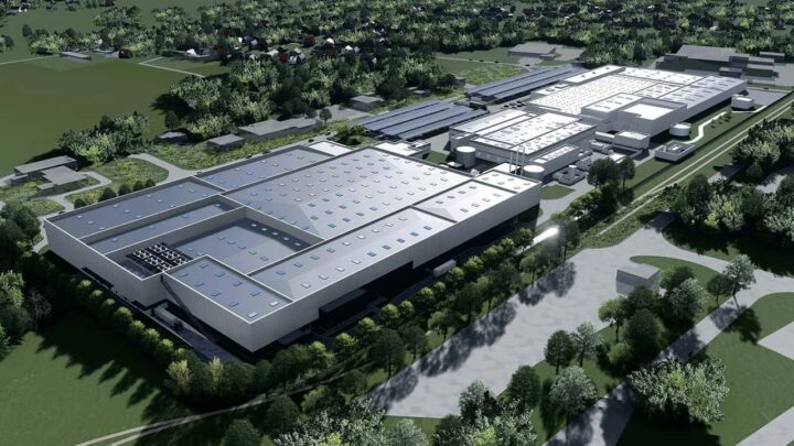 Stellantis inaugura sua primeira gigafábrica de baterias na França.