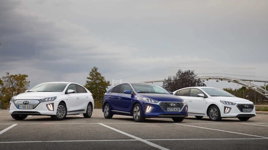 Hyundai Ioniq tem preço reduzido e vira híbrido mais barato do Brasil.