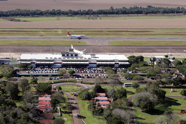 Feriado da Padroeira: mais de 25 mil pessoas no Aeroporto de Foz.