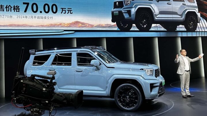 GWM Tank 700: SUV híbrido com 524 cv que deve vir ao Brasil é apresentado