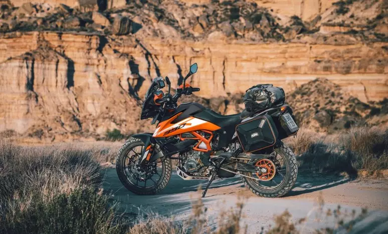 KTM 390 AVENTURA 2024