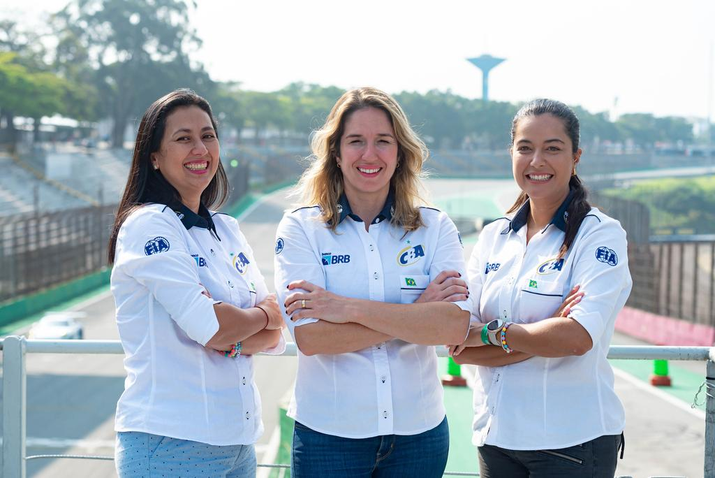 FIA Girls on Track Brasil Estágio em Motorsports vai ao Velopark com a Endurance Brasil