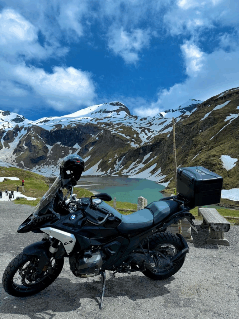Entre Alpes e Emoções: Uma viagem de moto inesquecível por Alemanha, Áustria e Itália