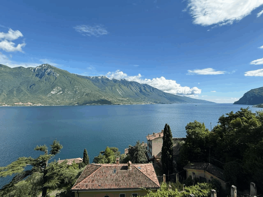 Entre Alpes e Emoções: Uma viagem de moto inesquecível por Alemanha, Áustria e Itália