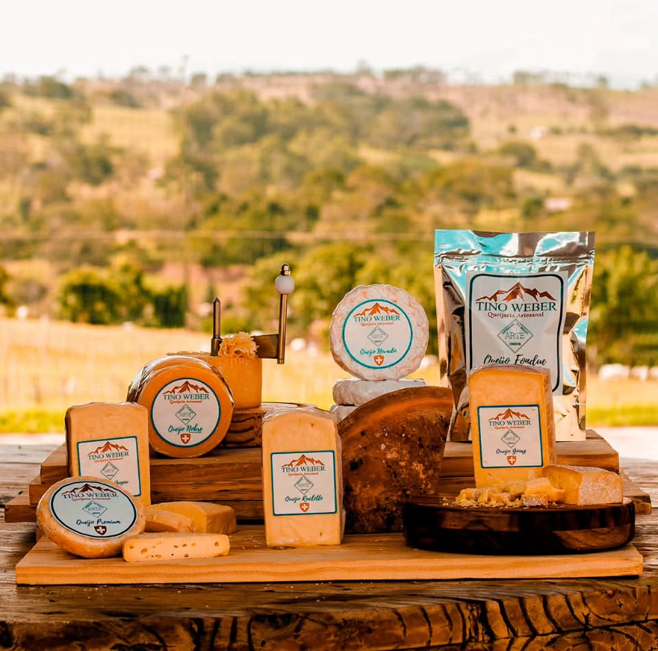 Queijaria de estilo suíço é atração da rota turística de Ouro Verde de Goiás