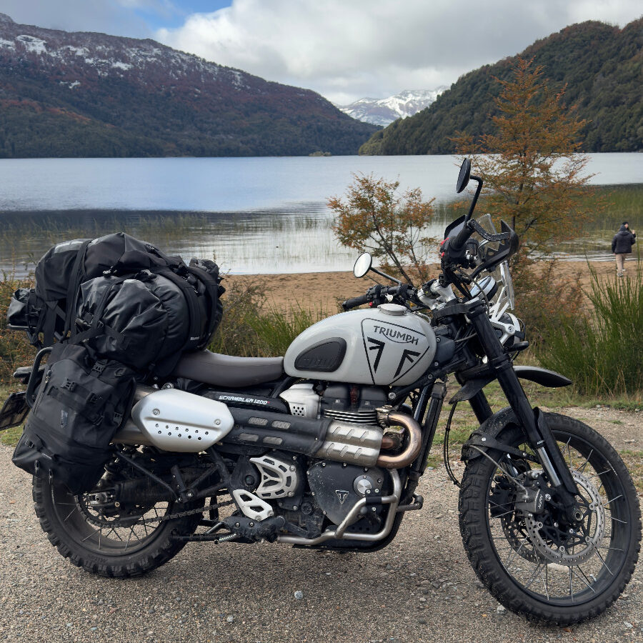 Augusto Perez e sua aventura sobre duas rodas até o Fim do Mundo