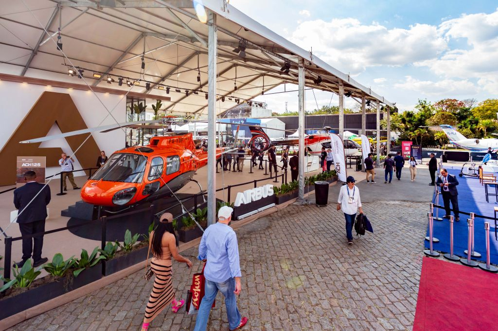 LABACE 2025: Destaques, Inovações e o Futuro da Aviação Executiva no Brasil