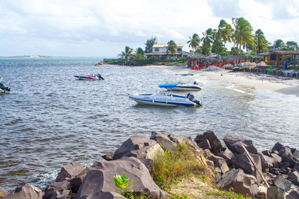 Conheça a Praia do Saco, a joia de Sergipe e descubra o refúgio perfeito na Pousada Mares