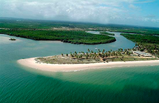 Conheça a Praia do Saco, a joia de Sergipe e descubra o refúgio perfeito na Pousada Mares