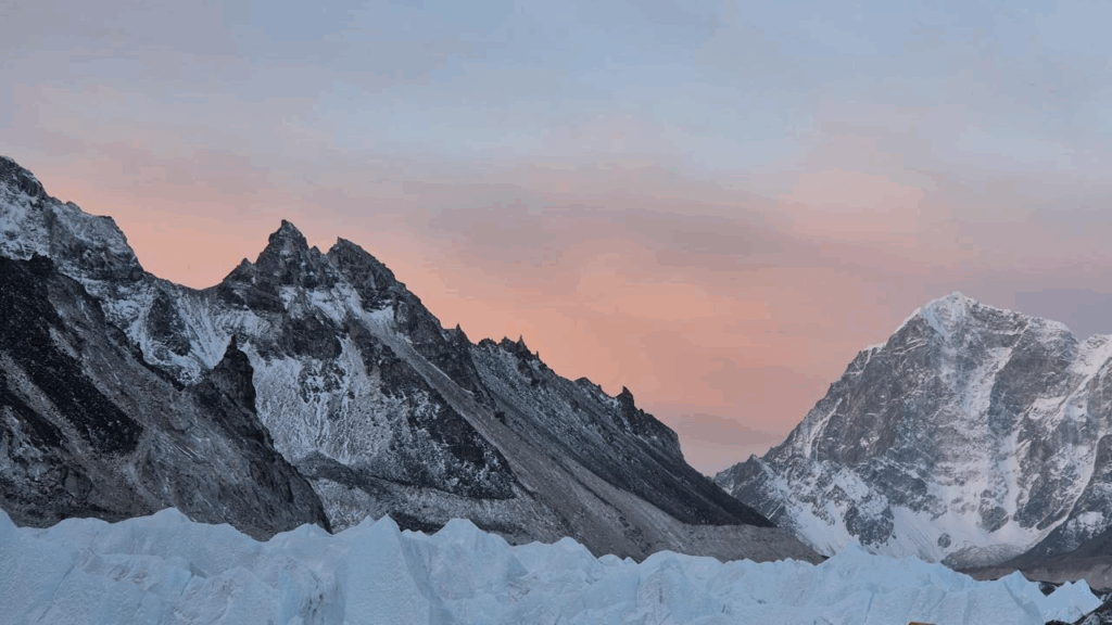 Conectividade via satélite da Globalsat Group garante segurança e sobrevivência em expedições de aventura extremas