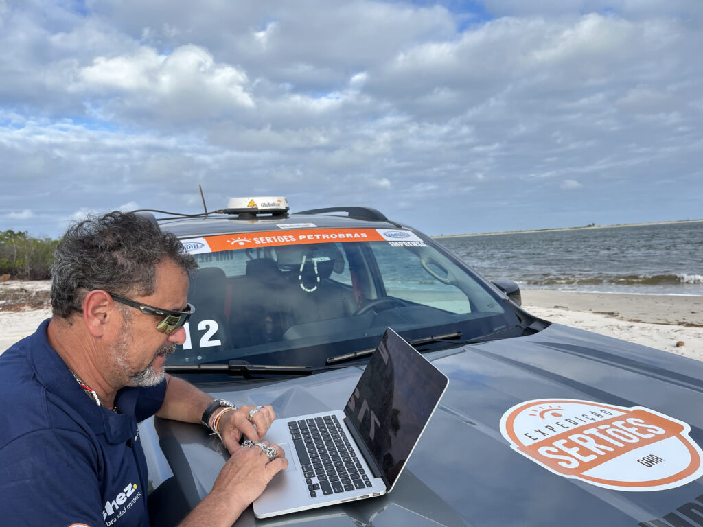 Conectividade via satélite da Globalsat Group garante segurança e sobrevivência em expedições de aventura extremas