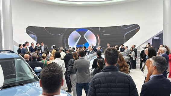 Denza inaugura primeira concessionária em São Paulo e redefine padrão do segmento premium