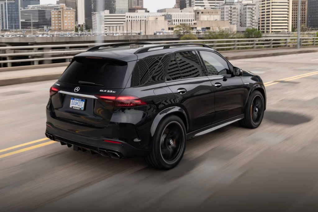 Como escolher o carro de luxo ideal para o seu estilo de vida?