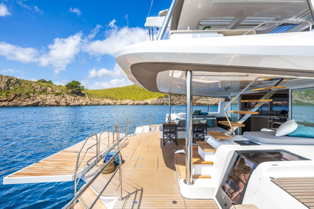 Quanto Vale um Lagoon? Descubra o Custo e o Atendimento Premium dos Catamarãs da Marca