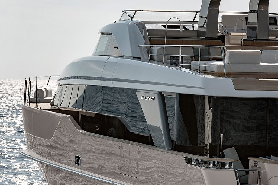 Sanlorenzo SD90 atracará no Brasil pela 1ª vez no Rio Boat Show 2026