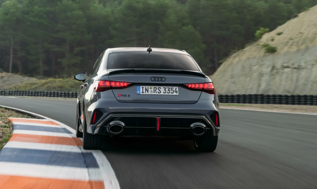 Carros mais caros de segurar no Brasil em 2026: modelos que lideram o ranking