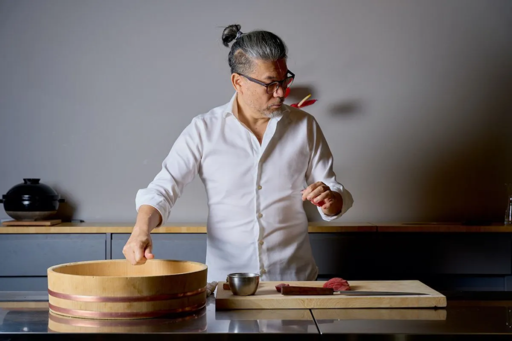 Chef Tsuyoshi Murakami do Kinoshita, é sensação em São Paulo