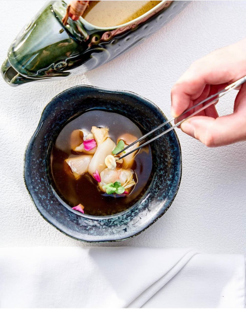 Chef Tsuyoshi Murakami do Kinoshita, é sensação em São Paulo