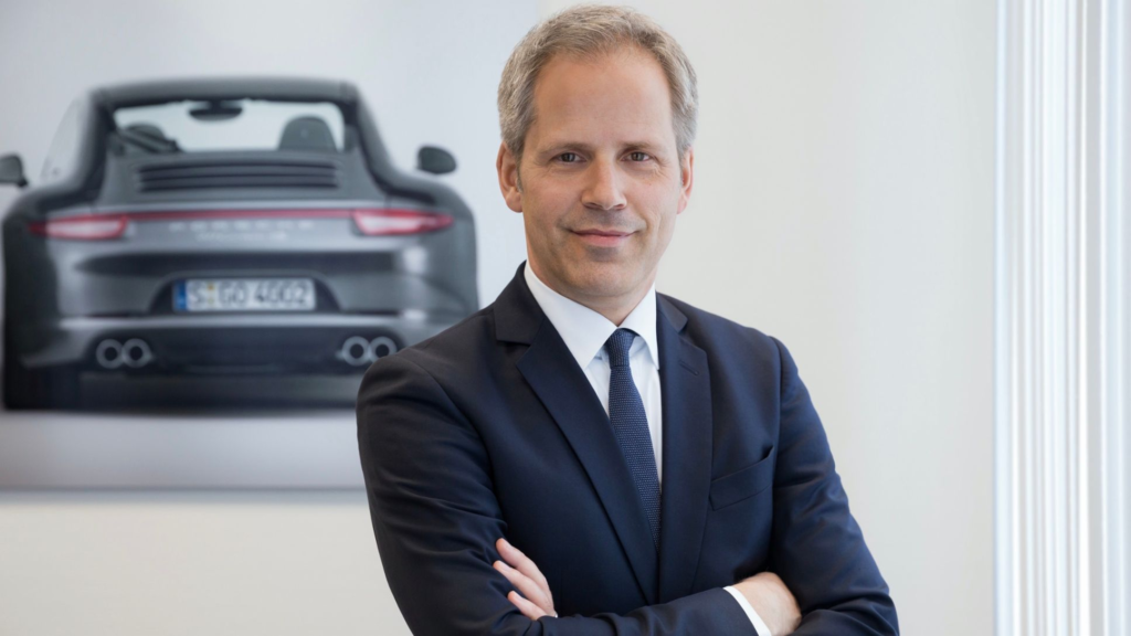 O Porsche 911 Turbo S Mais Potente da História Entra na Era Híbrida por R$ 2,1 Milhões