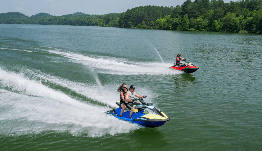 Sea-Doo vs Yamaha: O Guia Definitivo para Escolher seu Próximo Jet Ski Em 2026
