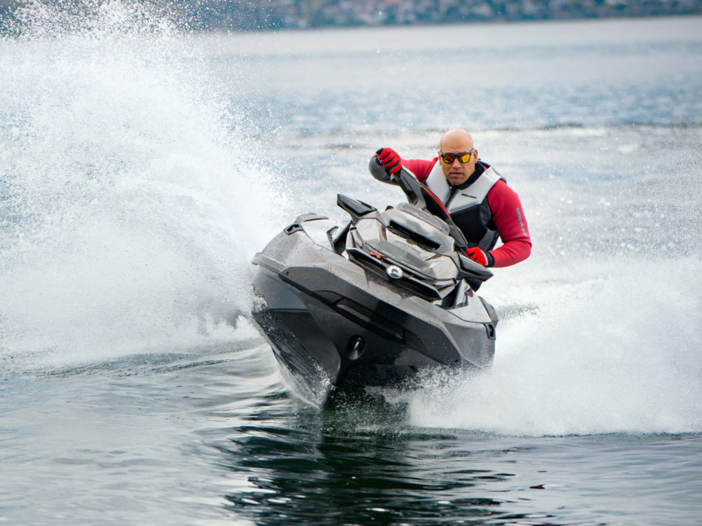 Sea-Doo vs Yamaha: O Guia Definitivo para Escolher seu Próximo Jet Ski Em 2026