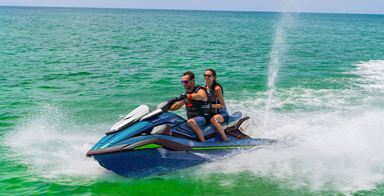 Sea-Doo vs Yamaha: O Guia Definitivo para Escolher seu Próximo Jet Ski Em 2026