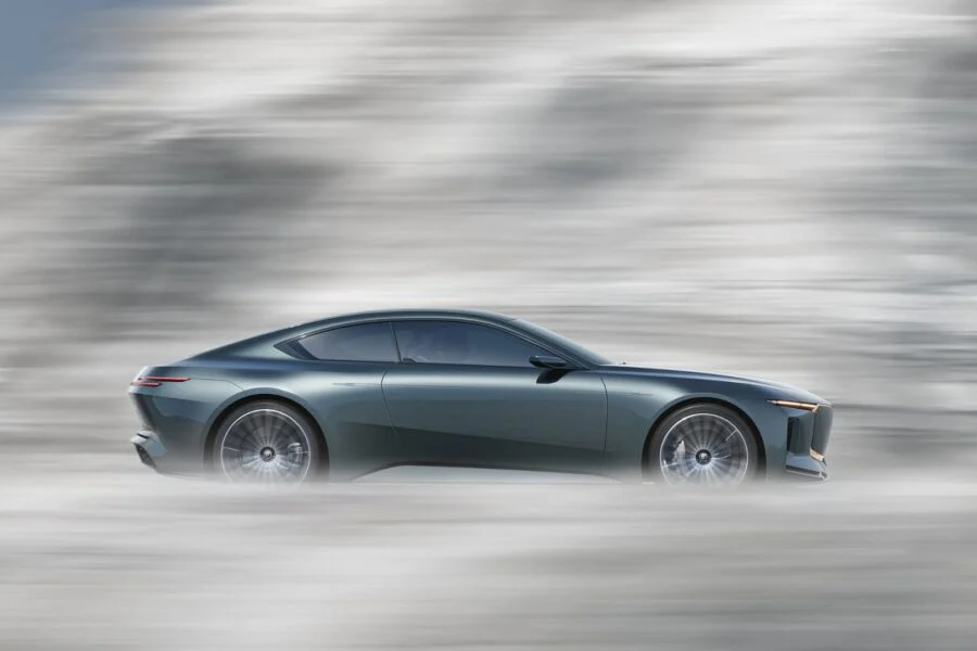 O Carro de Luxo Que Vai Ocupar o Espaço entre BMW e Rolls-Royce