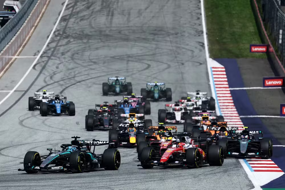 GP da Áustria: Russell volta a vencer e recupera vice-liderança da F1; Bortoleto é 11º