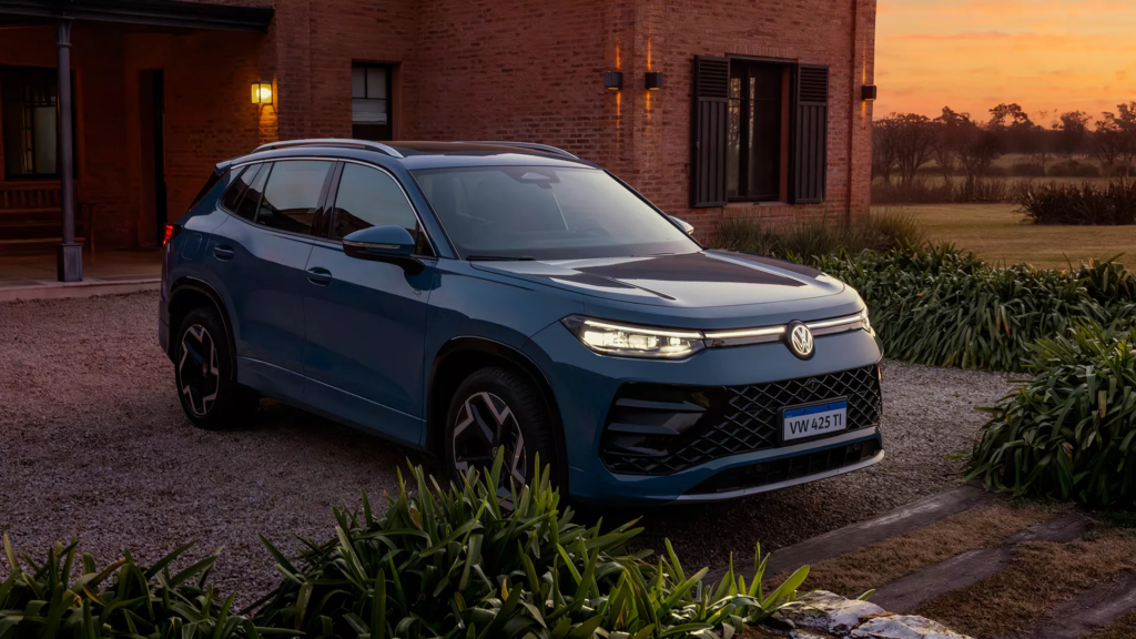 Conheça o Novo Tiguan R-Line –                                Muito mais Alemão