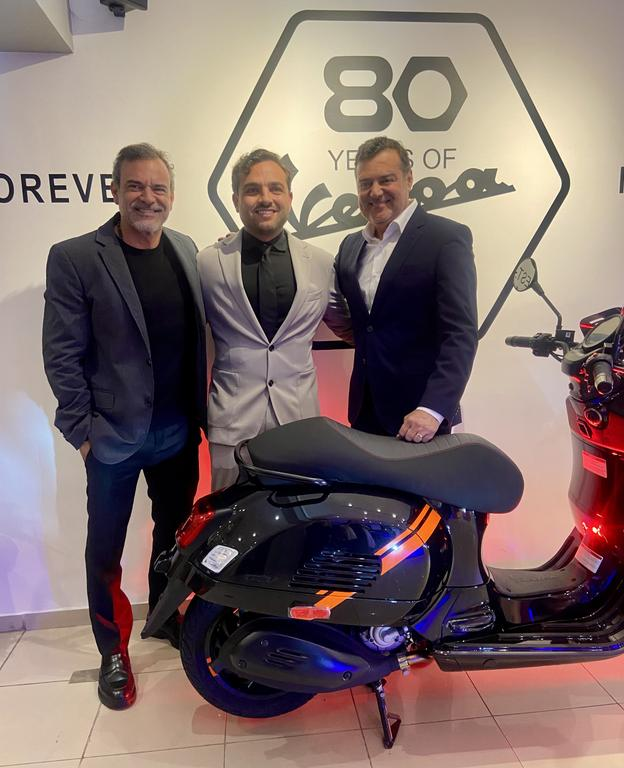 Vespa celebra 80 anos de história, como símbolo do design italiano e ícone da mobilidade urbana