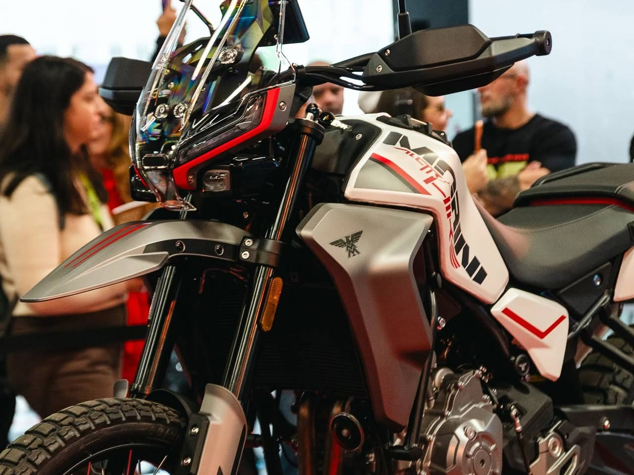Com preços a partir de R$ 35.990, Moto Morini inicia pré-venda da AlltrHike 450
