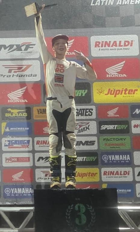 Team Rinaldi é campeão da MX4 com Roosevelt Assunção, no Brasileiro de Motocross