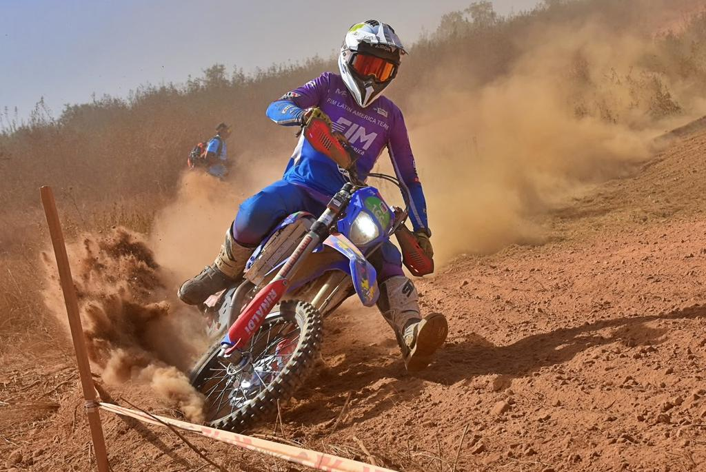 Team Rinaldi encerra Six Days com resultados expressivos na edição histórica dos 100 anos