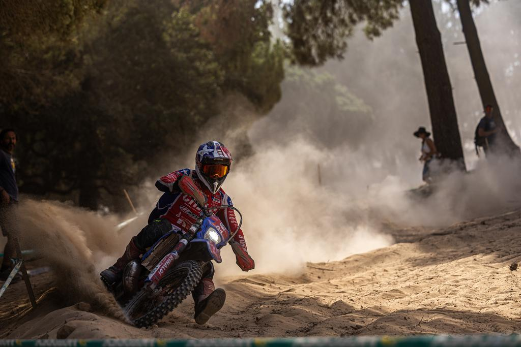 Team Rinaldi encerra Six Days com resultados expressivos na edição histórica dos 100 anos